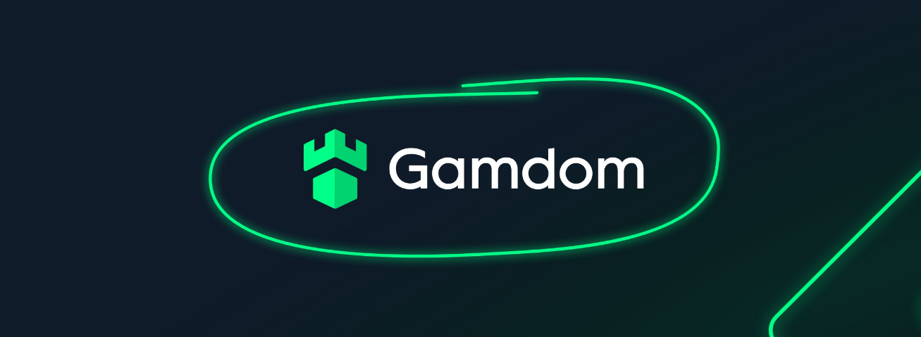 Interfaccia della piattaforma Gamdom che mostra giochi e funzionalità sociali